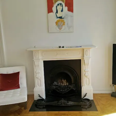 Amazing Riverside Balcony 2br Apartment Porto